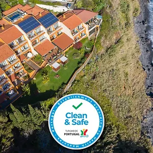 https://hotel-alpino-atlantico-ayurveda-cure-centre-adults-only.madeira-islandshotels.com